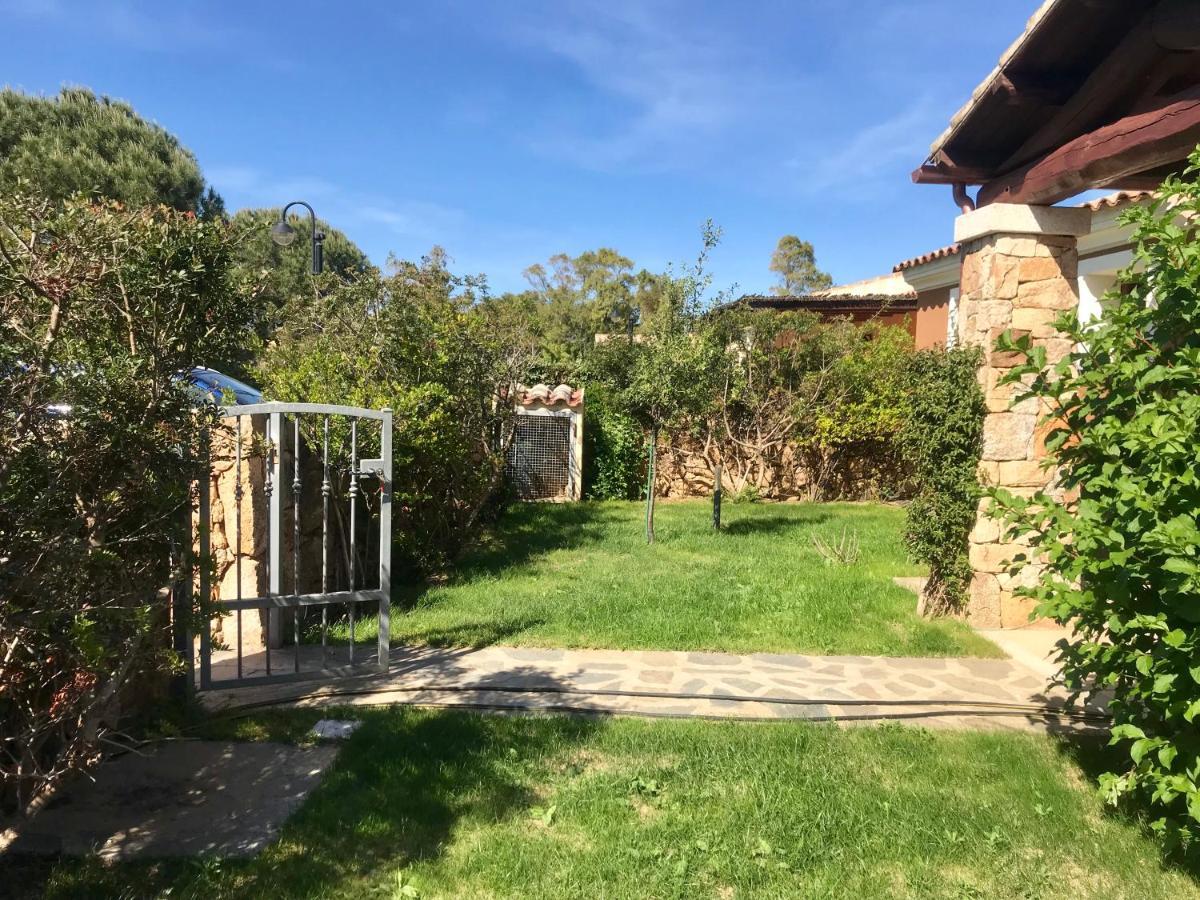 Villetta Indipendente Fronte Spiaggia Villa Budoni Exterior photo
