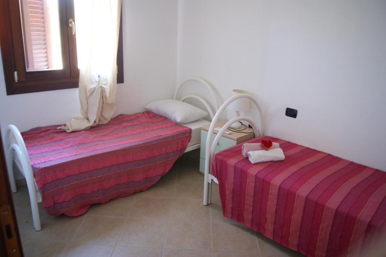 Villetta Indipendente Fronte Spiaggia Villa Budoni Exterior photo